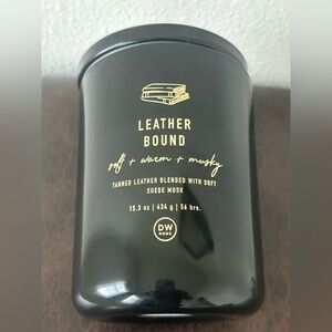 DW Home “ LEATHER BOUND” Scented Candle 15.3 oz